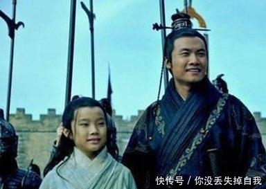 曹冲|都说曹冲是曹操最聪明的儿子,但其实他才是最笨的那一个