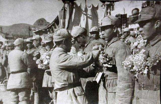 规模|解放战争时期,出现野战军、纵队、兵团,分别是什么规模?