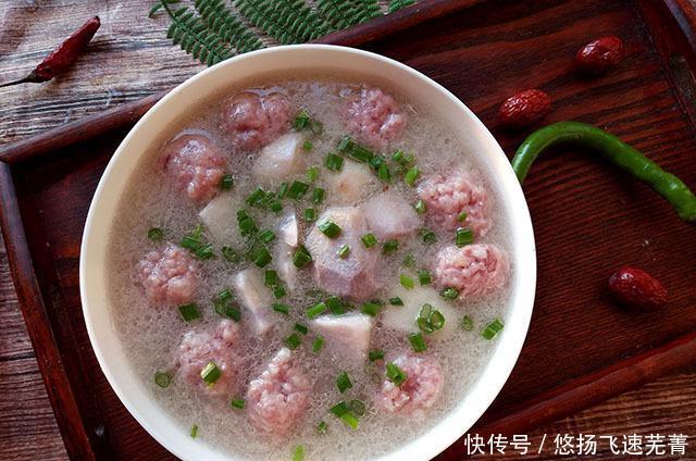 靠边站|入秋后,鱼汤骨汤靠边站,多给孩子煮它喝,荤素搭配,鲜美又营养