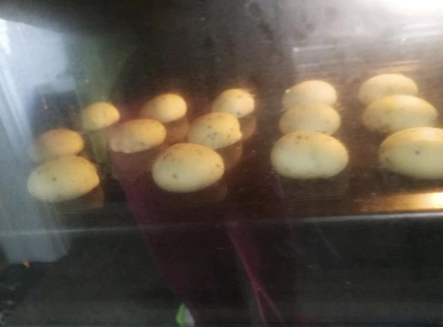 面团|小仙女版麻薯面包,免发酵揉一揉烤一烤,空心软糯超Q弹