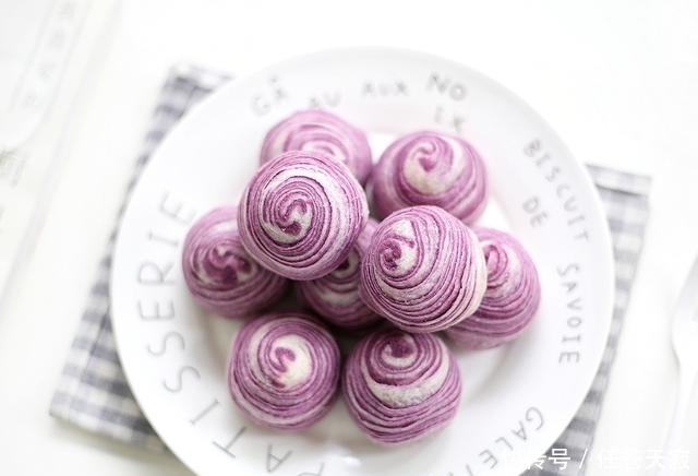 酥一类|面粉别做馒头了,试试此款点心,个人觉得比馒头好看还好吃,真香