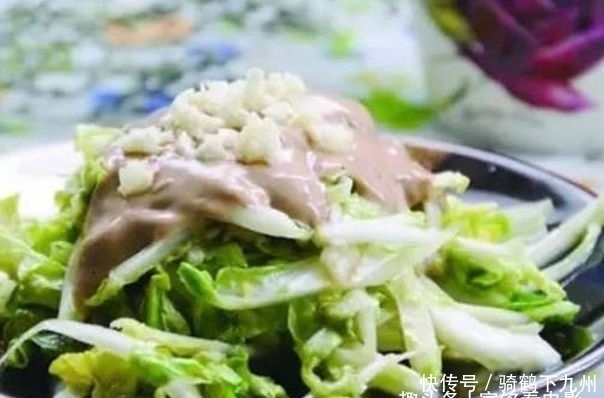  精选|精选美食：酥炸藕盒，麻酱白菜，山药烧牛腩，辣椒炒肥肠的做法