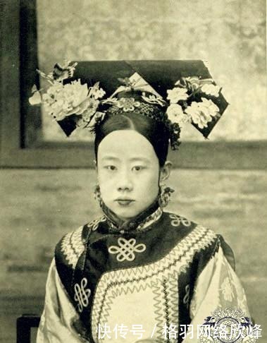 克勤郡王|清朝的王爷和福晋老照片:图二是慈禧的亲妹妹