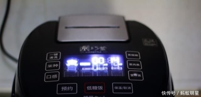  家人|寒冷天炖一锅排骨萝卜汤，做法简单，味道鲜美，家人喝了开胃顺气