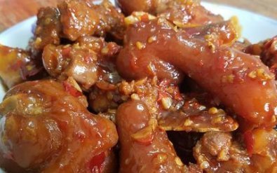  秘制|我家秘制的卤猪蹄,软烂可口,肥而不腻,3斤猪脚不够吃,收藏了