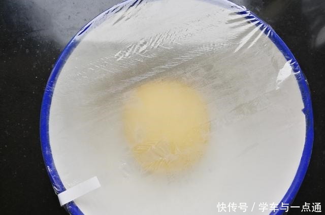 玉米|花卷这样做,实在太香太美太馋人,做法很简单,一双筷子就够啦