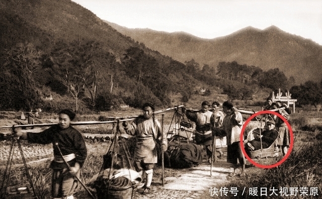 花船|百年前老照片: 晚清的花船你敢去吗? 最后一张左二真美