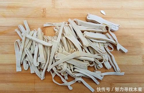 金针菇|番茄豆皮金针菇、酱焖豆皮,营养丰富,好吃美味!