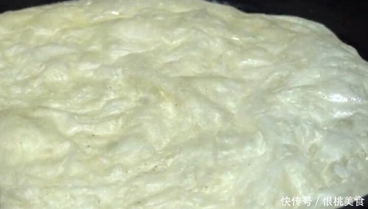  发硬|吃了20多年的饼，才知道正确的烙法，难怪之前烙的发硬还不鼓泡