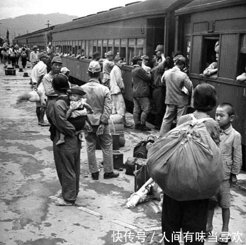  废墟|直击战后日本民众的生活, 废墟中有人挣扎有人很欢乐