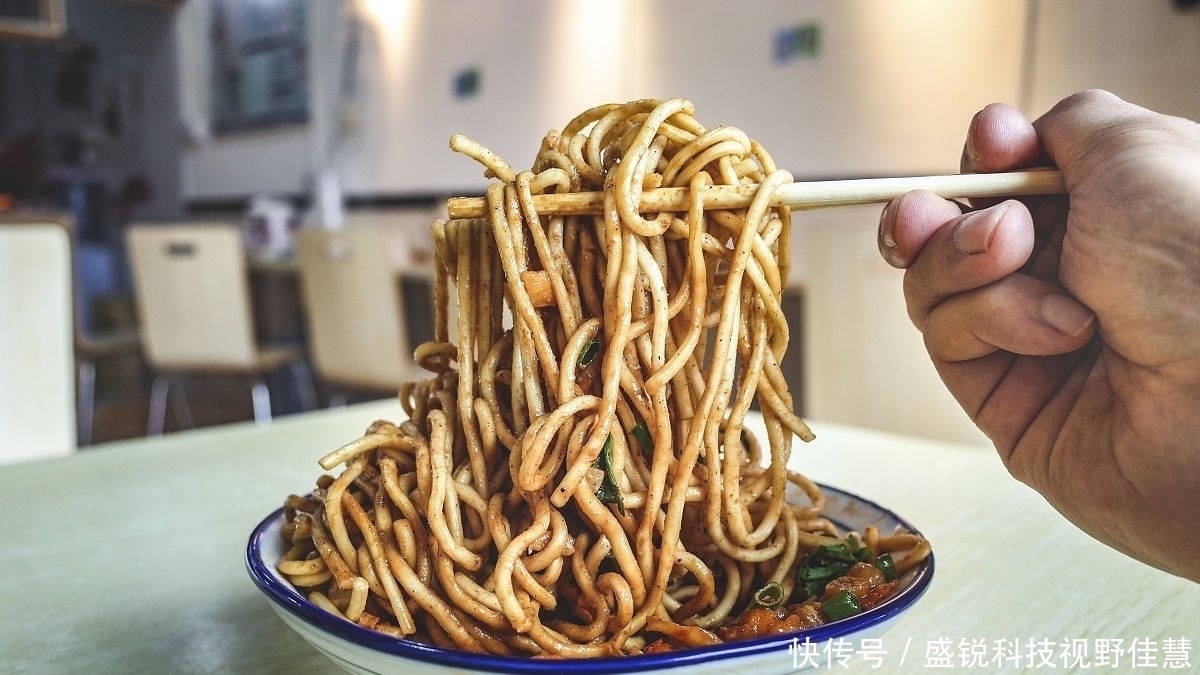 加水|芝麻酱怎样调才好吃直接加水就错了,难怪口感不好,还有小疙瘩