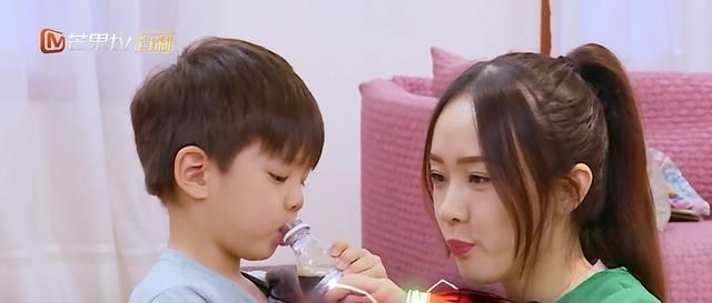 懂事|霍思燕谈育儿培养懂事的孩子最好的方式是懂得示弱