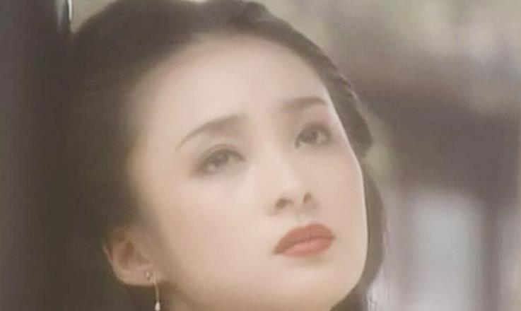 年前|蒋勤勤年轻时有多美?翻出20年前的旧照,难怪陈建斌这么着急