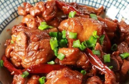  味道|香气四溢，还没出锅就闻到香味，大人孩子都喜欢吃，味道好极了