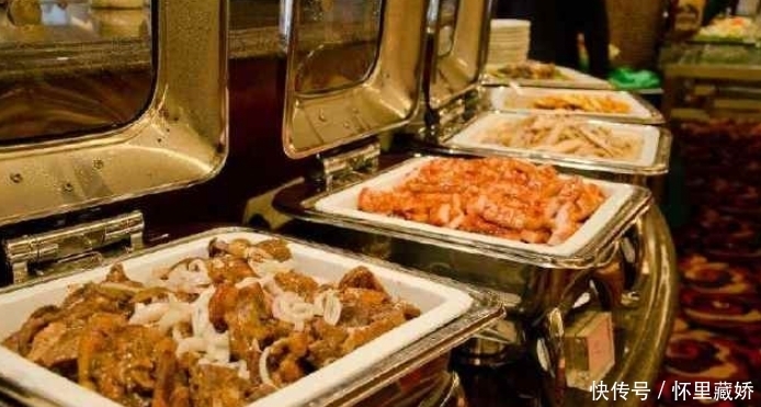 透露|自助餐员工透露，专挑“三种”食物轻松吃回本，老板看到火就大