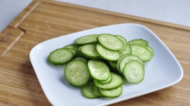 鸡蛋|鸡蛋火腿三明治,5分钟就能搞定的低脂早餐,早餐自己做