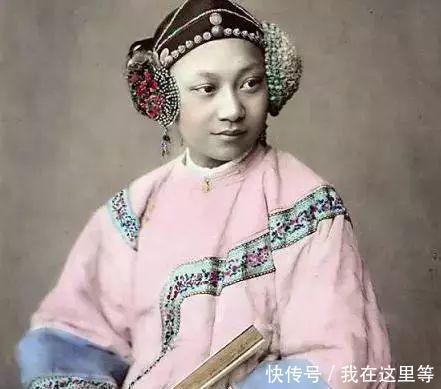 清朝时期|罕见老照片100多年前女性长什么样第二位容貌让人心跳加速!