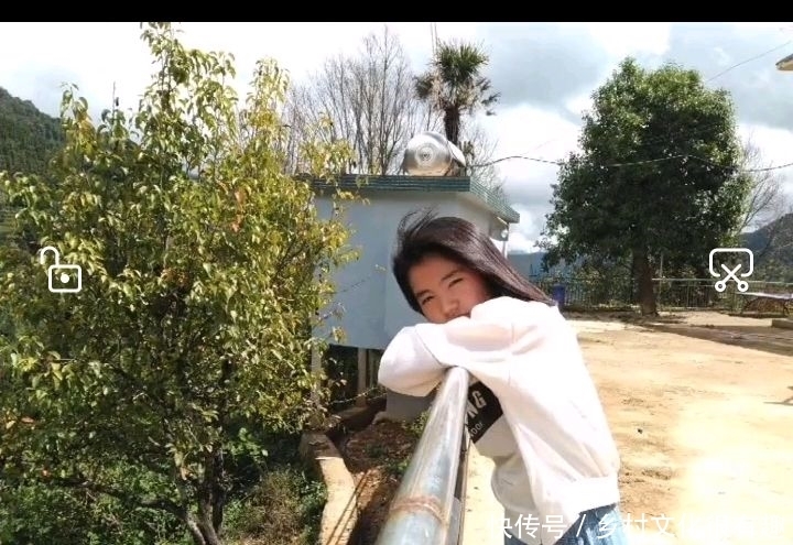 变形|《变形计》最美农村女孩,那个爱笑的女孩最近怎么样了呢?