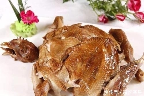 做出|店员睡过头忘记关火,最后把锅烧干,竟意外做出一道经典美食