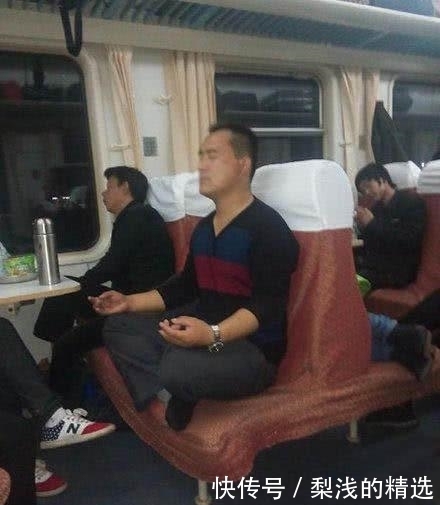 公园|姑娘,你们这是拍电视剧的吗,公园人来人往的看着也真尴尬