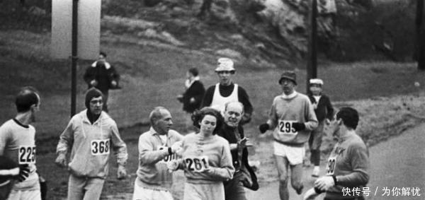 老照片|这一组骇人的老照片!真实还原那时的场景!这一组骇人的老照片!真实还原那时的场景!