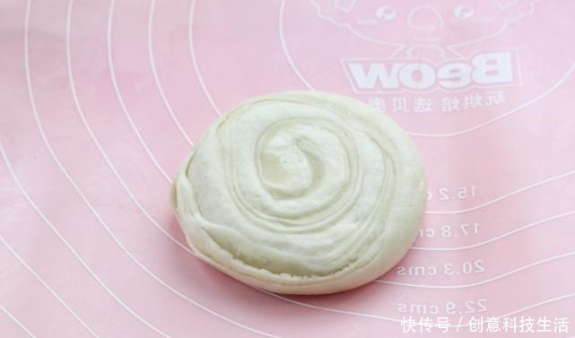 保证|油酥饼做法并不难，掌握正确配方和比例，保证层层酥脆一碰就掉渣