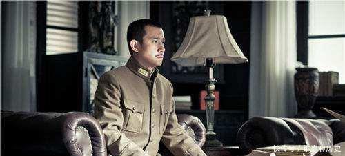  少帅|少帅张学良到底是怎么样的一个人，军事能力又如何