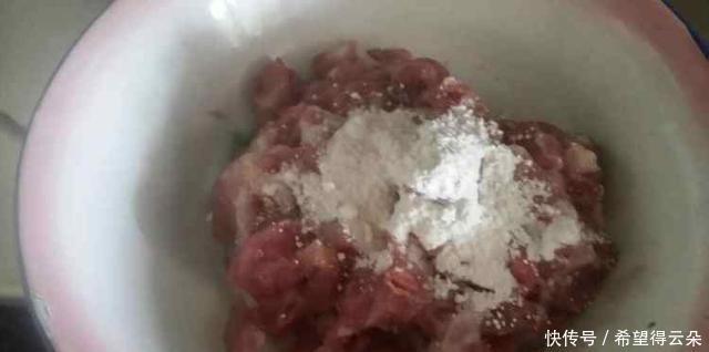 十足|特色美食泉州卤面,汤浓料足Q弹爽口,十足的闽南风味