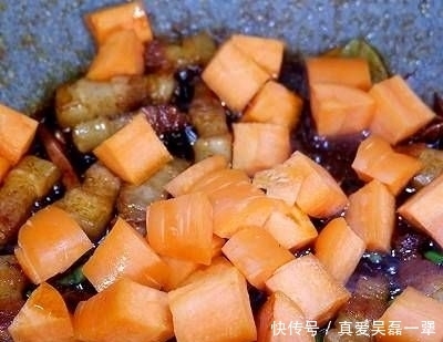 不吃|如果孩子们不吃胡萝卜怎么办?炖一锅五花肉烧胡萝卜菜,营养可口