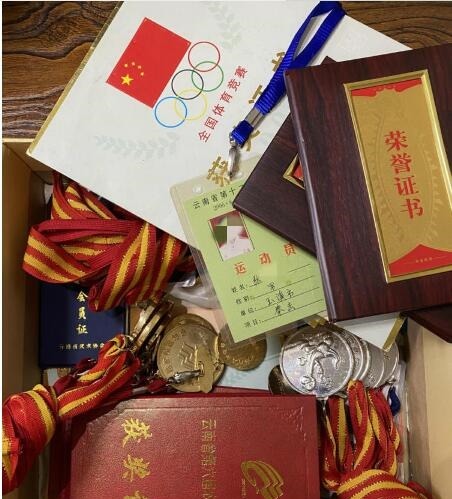 辞职|准备三年，前辅警辞职当日执行“恋爱杀人名单”