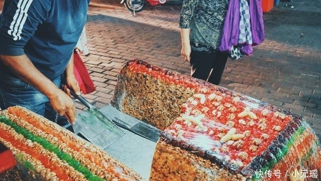 小哥|大街上坑人的切糕怎么不见了? 切糕小哥说出了原因!