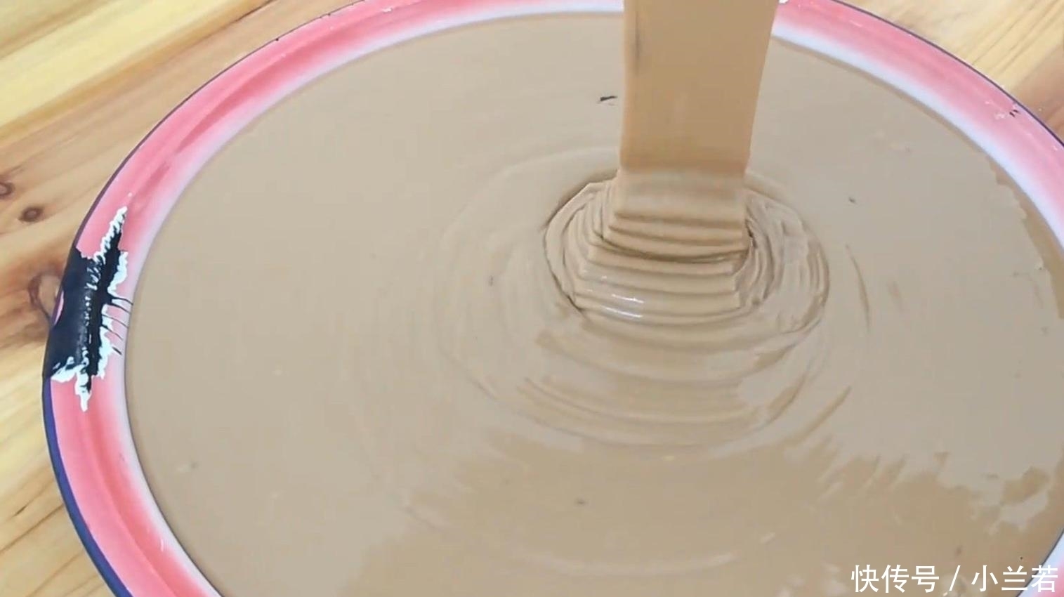 冷却|一包糯米粉一斤红糖就可以做出这特色小吃, 香糯可口, 冷却风味更佳