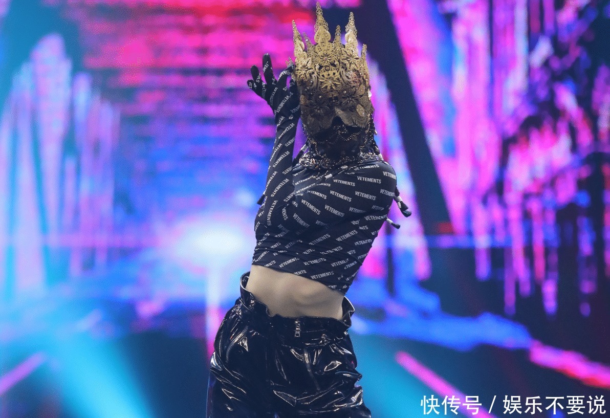 舞台|孟美岐化身蒙面舞王,暂停看她的卡点动作,果真是“舞台节拍器”
