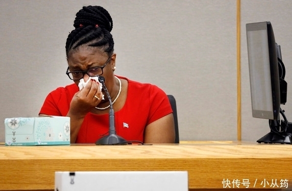 邻居|女警走错家门，见黑人邻居就开枪有意要杀他！谋杀罪名成立