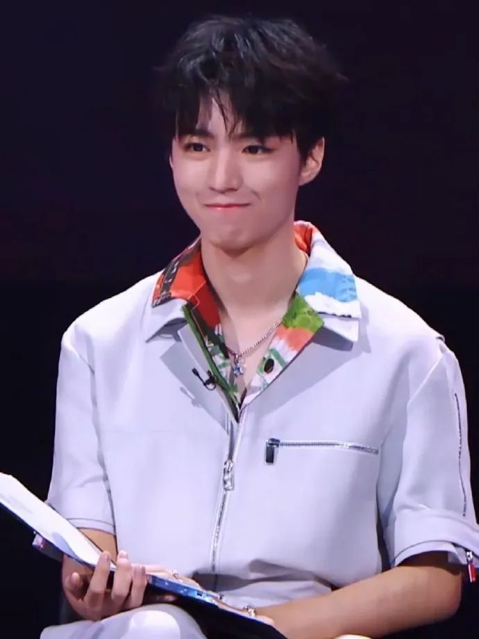 选手们|《我们的乐队》男选手被王俊凯圈粉!不仅猛夸颜值,还透露有体香