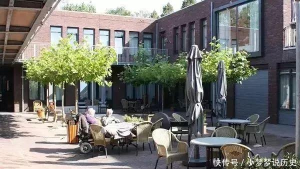 老人|世界上最伟大的骗局:152名老人被骗8年,但他们从未如此快乐