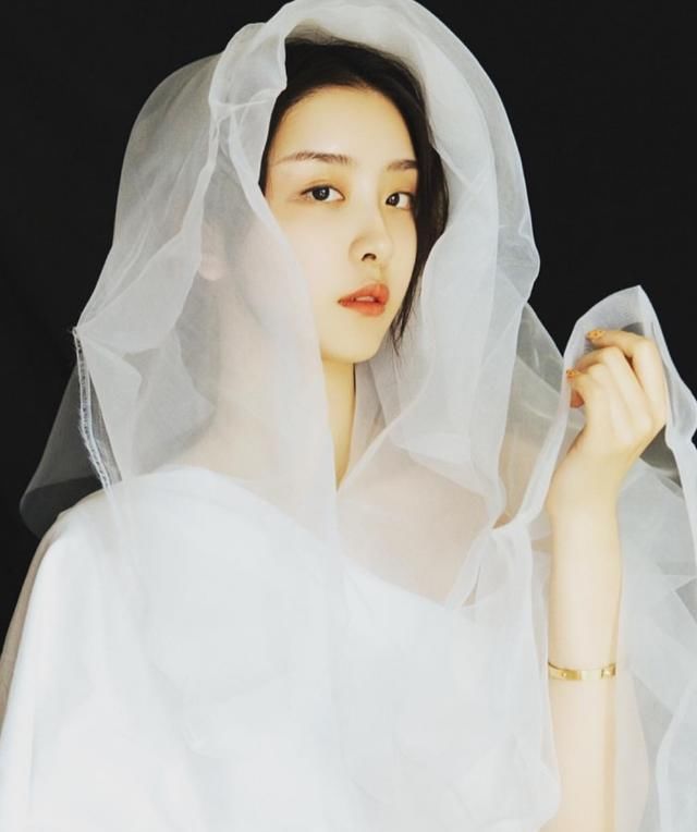 霸气|THE9成员赵小棠穿搭汇总,私服穿搭衣品吸睛,一张冷漠脸霸气十足