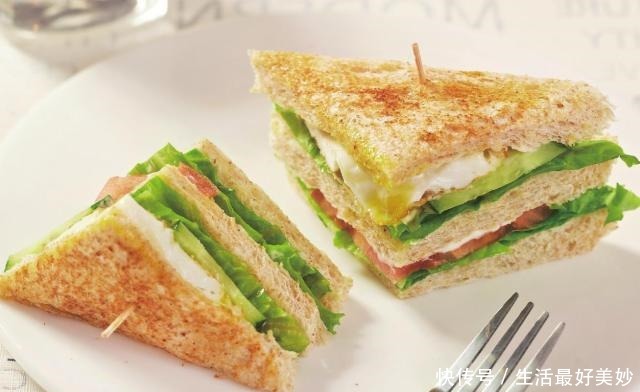 做法|适合上班族的快手早餐，低脂营养，做法还简单，分分钟就搞定