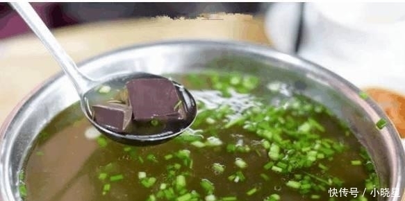 炒牛杂|六十年老店每天只卖四个菜, 店内却天天坐无虚席