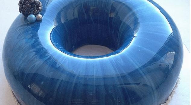 拍照|比镜面还光滑的蛋糕,这样子的蛋糕天生就是来给人拍照的