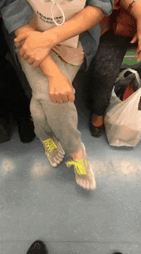 脖子|搞笑GIF:你的脖子还好吗