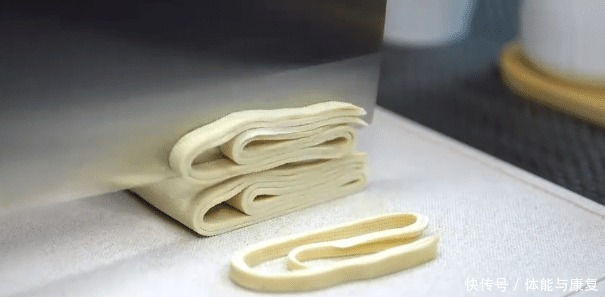 吃光|可口的凉拌三丝来了,不同的做法却更加清爽,一上桌就被吃光啦