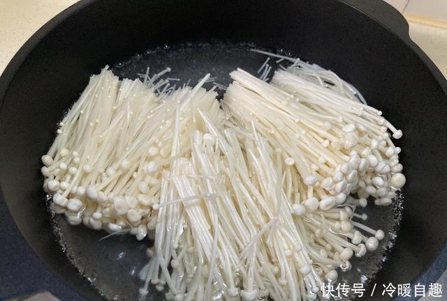 牛羊肉|入秋后最该吃的不是牛羊肉而是它,五块钱一大盘,五分钟就光盘