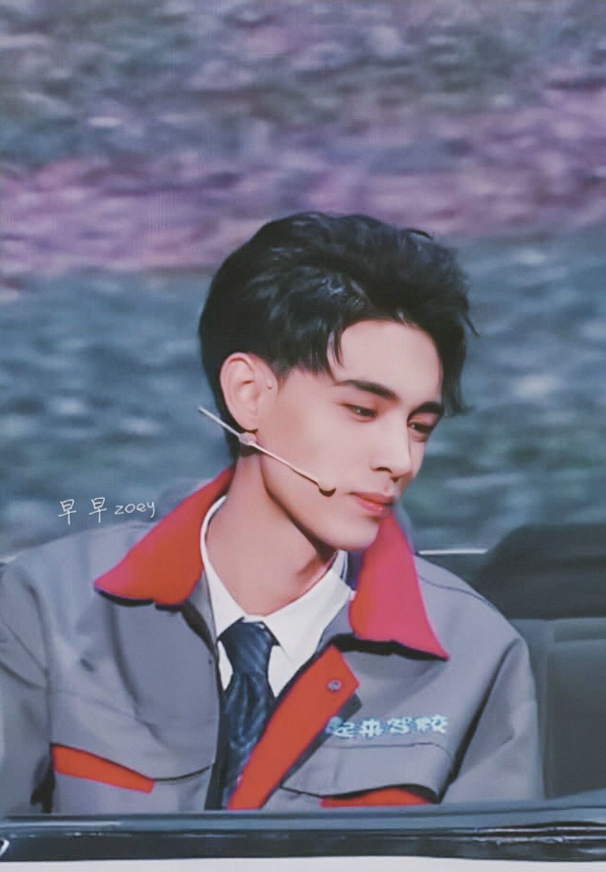 失望|《笑起来真好看》首播,仅导师对秦霄贤的态度,大半观众已经失望