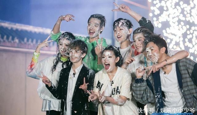  综艺节目|杨幂吓到倒地不起，邓伦跑出镜头外，高能场面观众直呼受不了