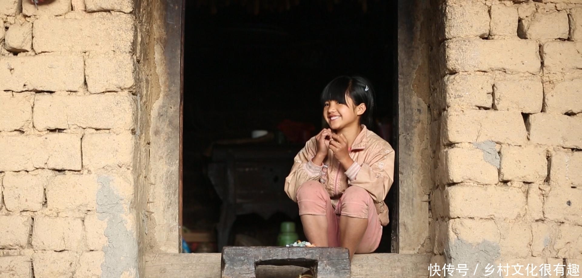 变形|《变形计》最美农村女孩,那个爱笑的女孩最近怎么样了呢?