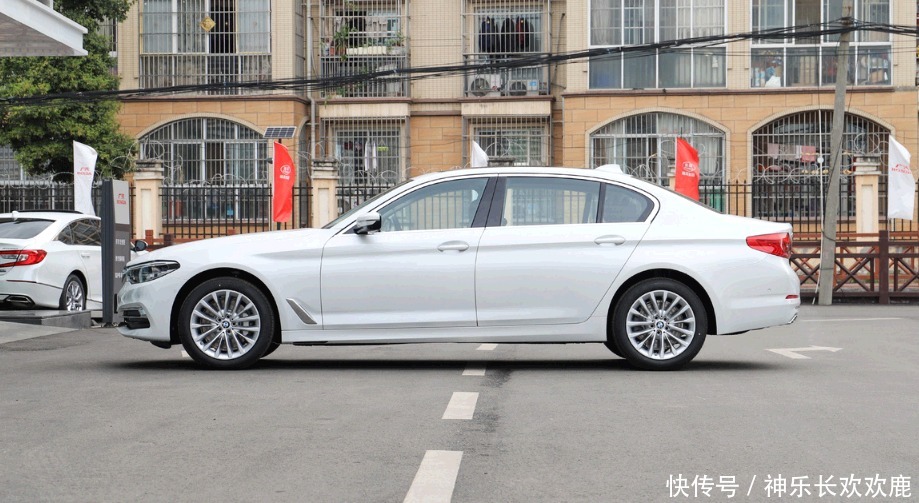  宝马|6.9秒破百，车长5米还配全时四驱，宝马5系这次做对了吗？