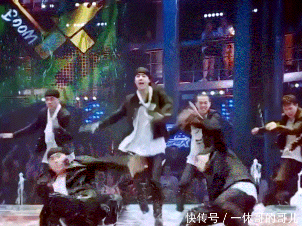  王一博|街舞3：王一博张艺兴王嘉尔舞台酷炫，钟汉良哭着淘汰队员