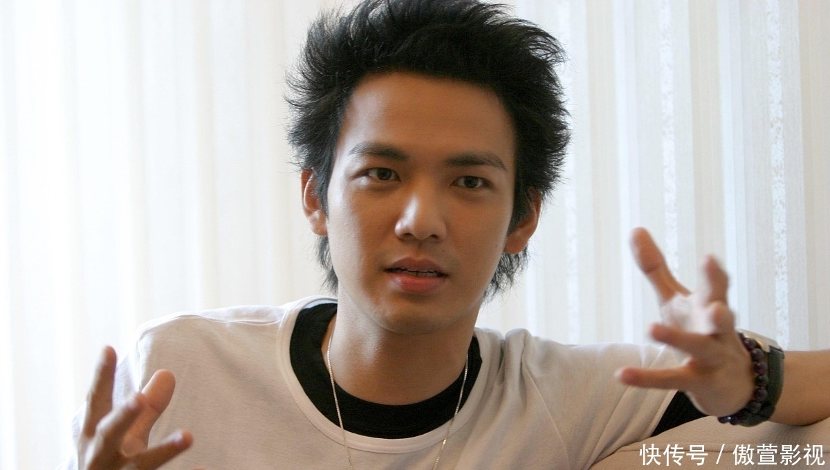 街舞|临时救场的钟汉良,为什么被网友说是《这就是街舞》的最大宝藏?