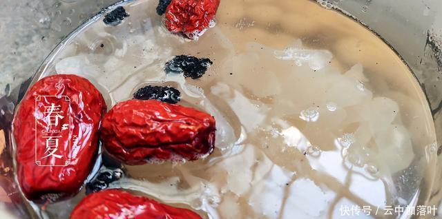 干燥|秋季干燥，别忘记给家人多煲这汤，充满果香，可口又香甜，好喝